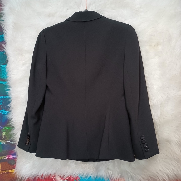 Ann Taylor Black Front Button Suit Jacket Size 2p - Picture 2 of 13